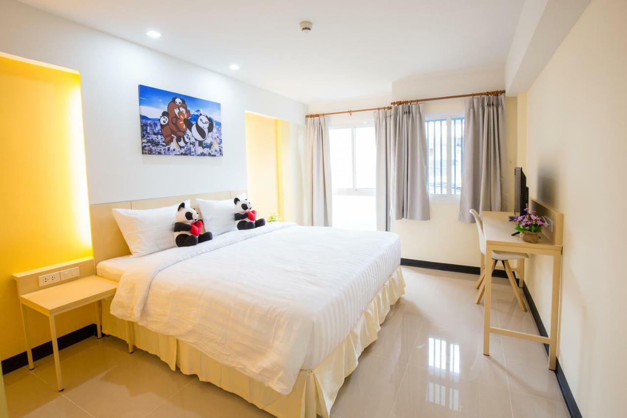 Lucky Panda Hotel Chiang Mai Esterno foto