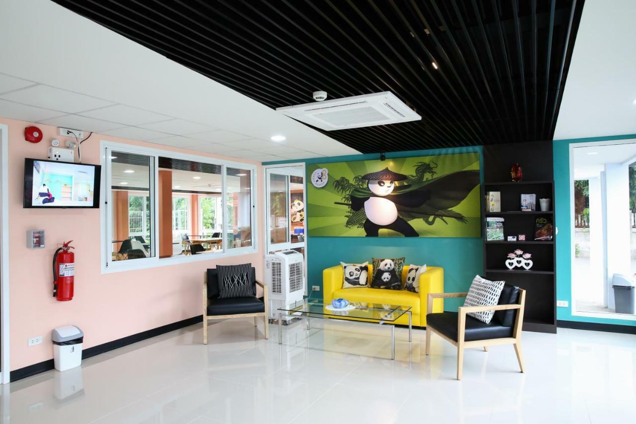 Lucky Panda Hotel Chiang Mai Esterno foto